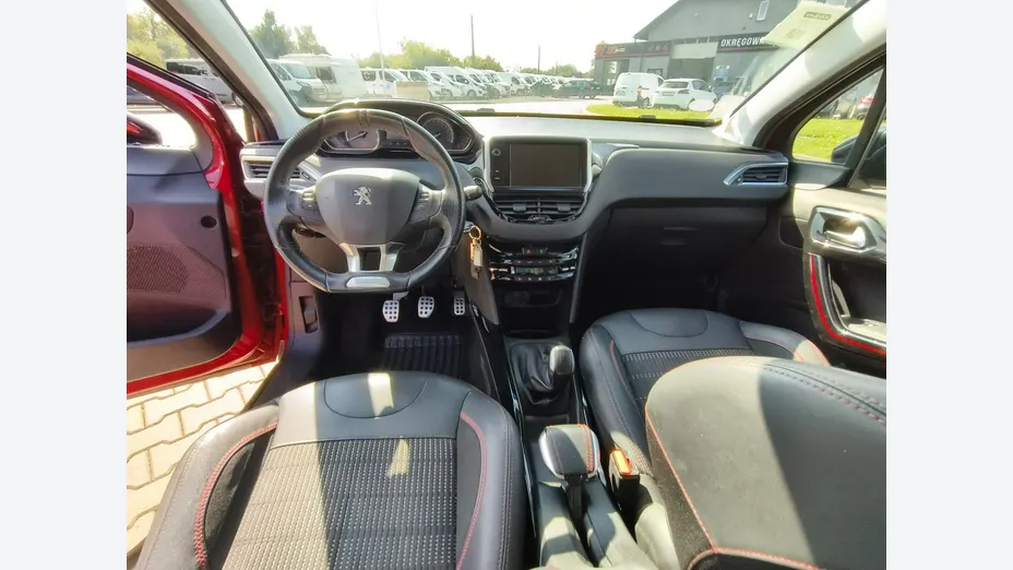 PEUGEOT 2008 -