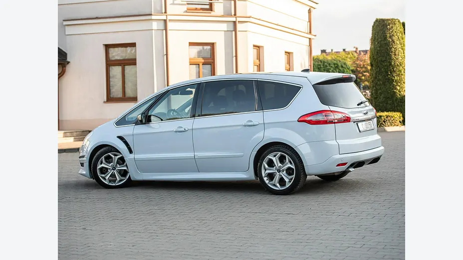 FORD S-MAX -