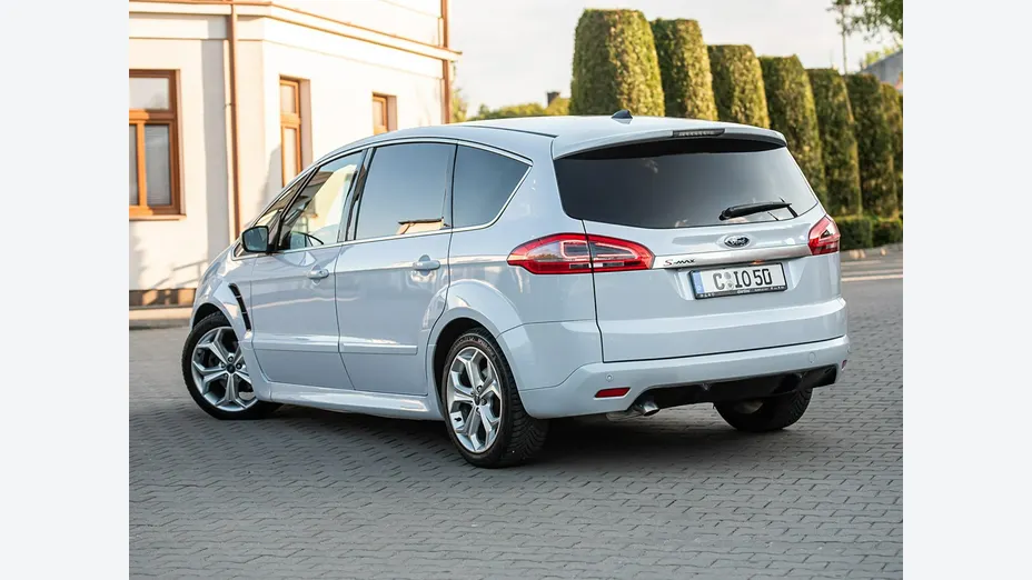 FORD S-MAX -