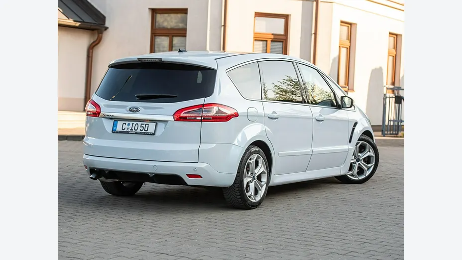 FORD S-MAX -