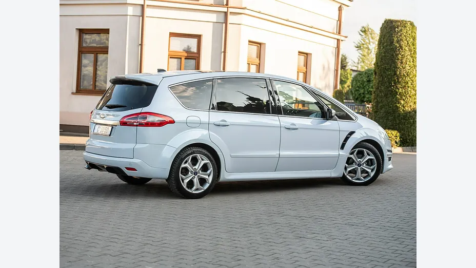 FORD S-MAX -