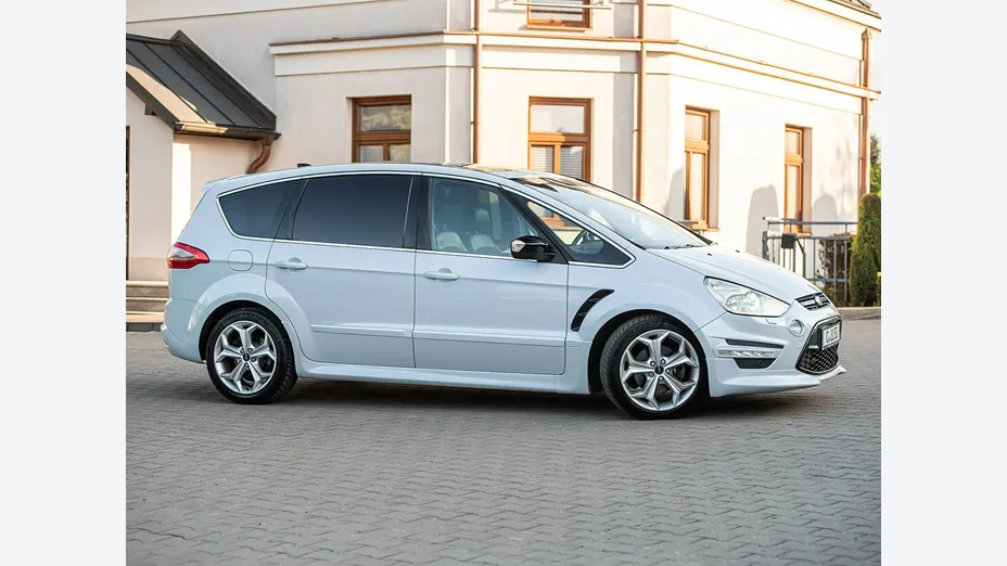 FORD S-MAX -