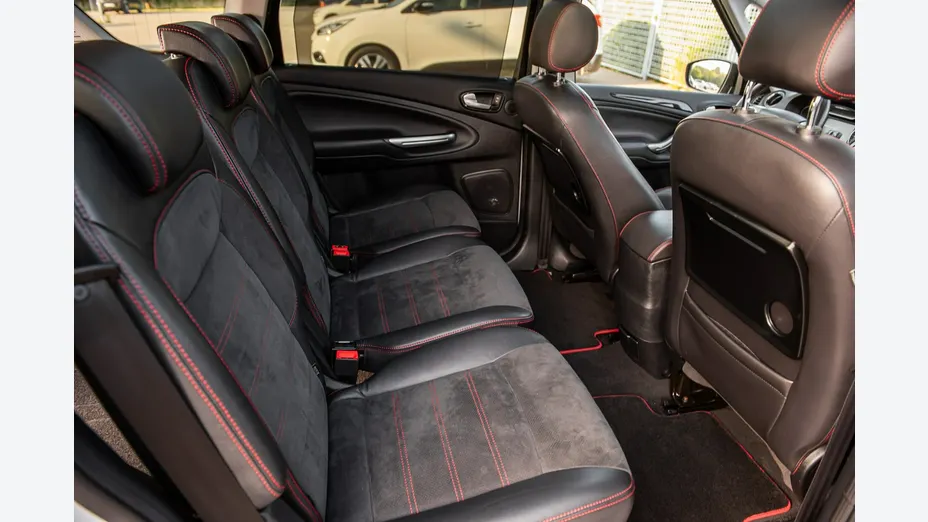 FORD S-MAX -