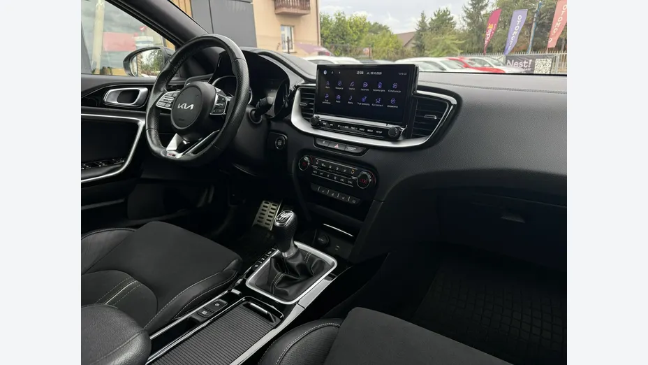 KIA ProCeed -