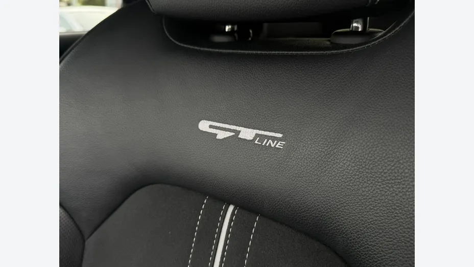 KIA ProCeed -