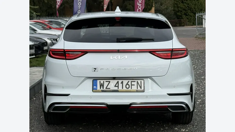 KIA ProCeed -