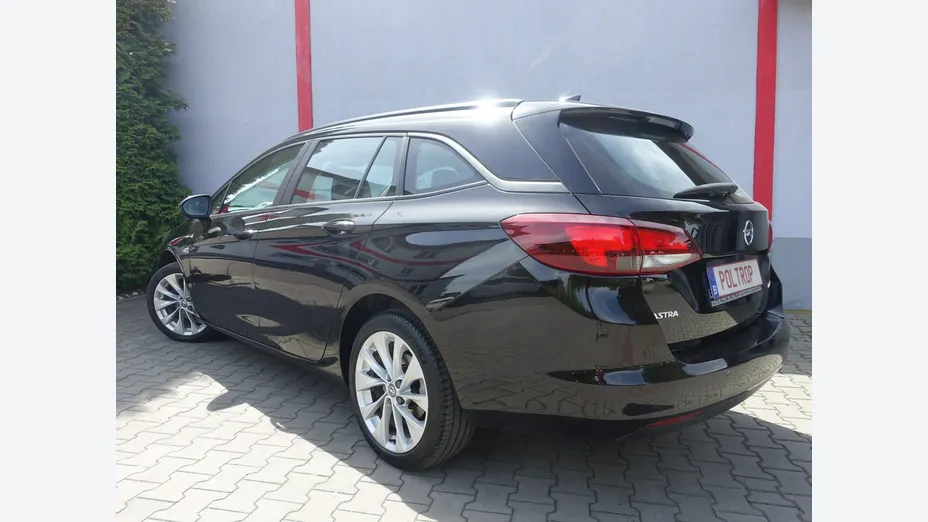 OPEL Astra -