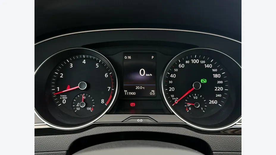 VOLKSWAGEN Passat -
