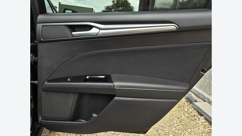 FORD Mondeo -