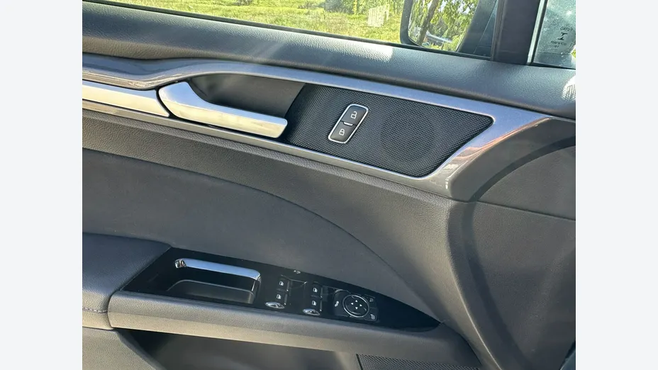 FORD Mondeo -