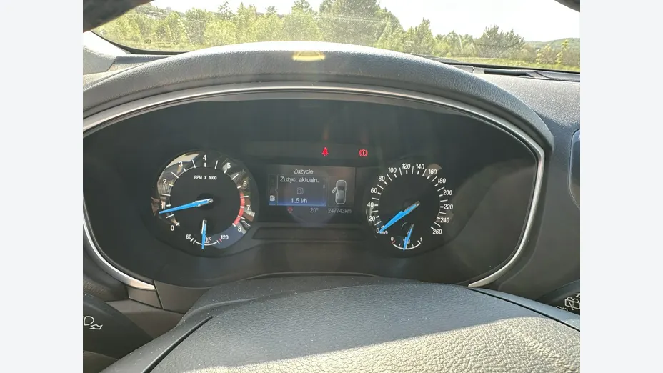 FORD Mondeo -