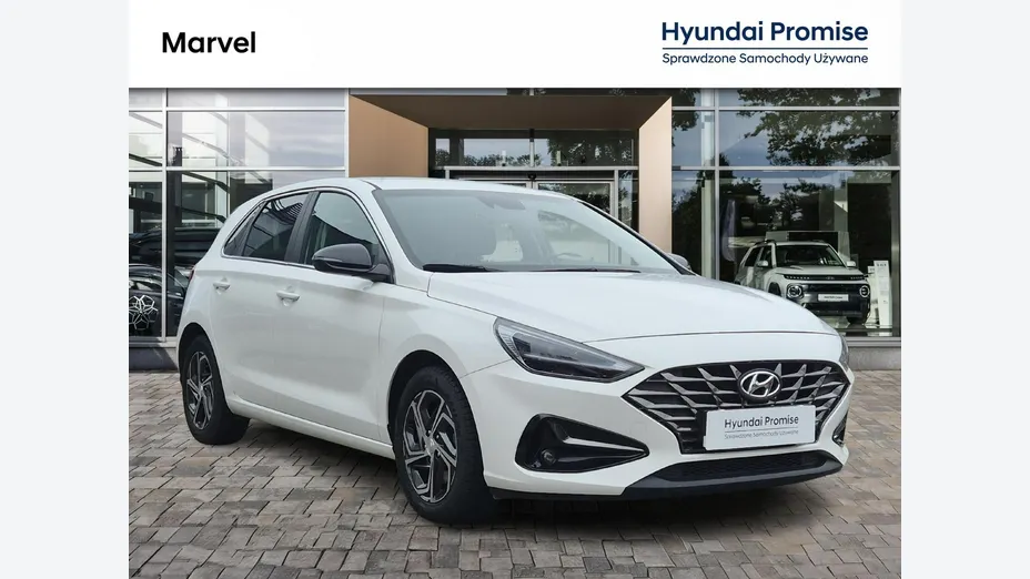 HYUNDAI i30 -