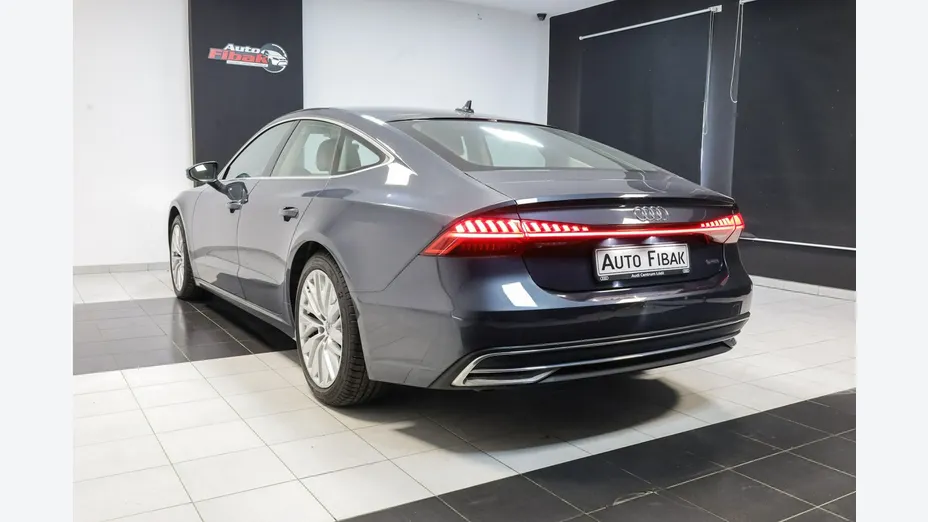 AUDI A7 -