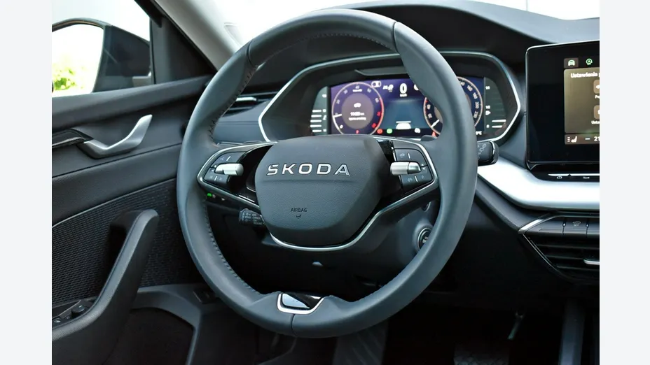 SKODA Octavia -