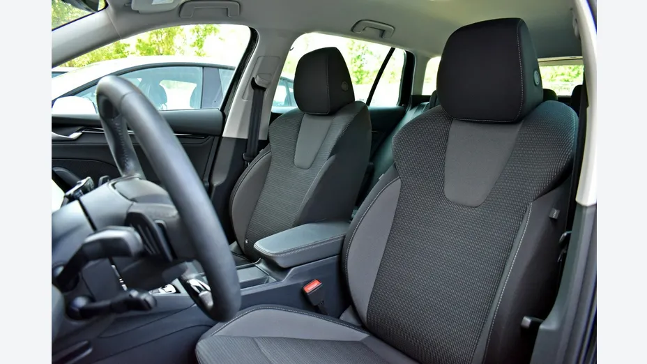 SKODA Octavia -