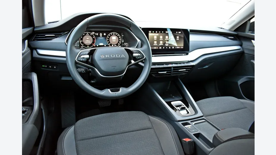 SKODA Octavia -