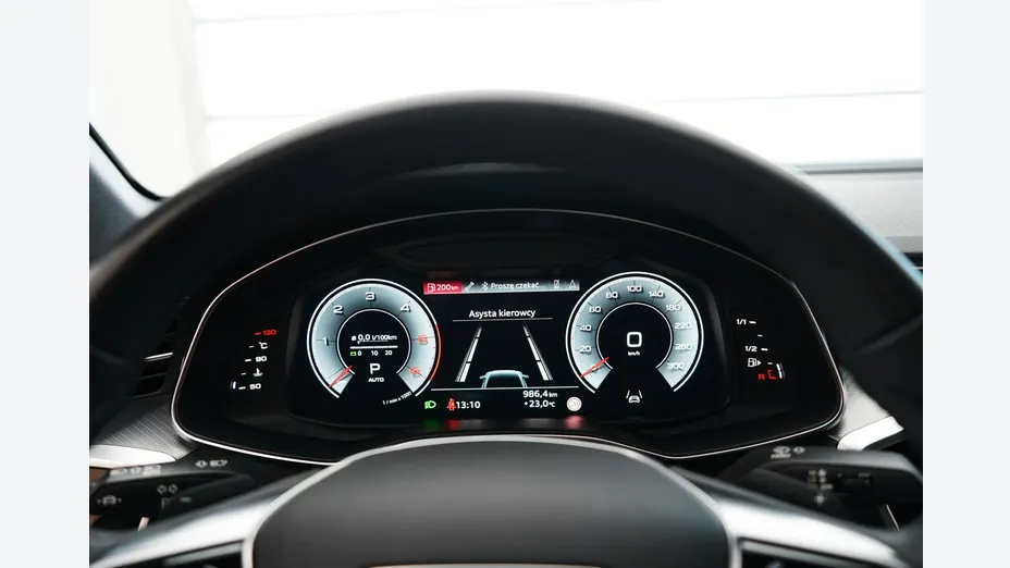 AUDI A6 -