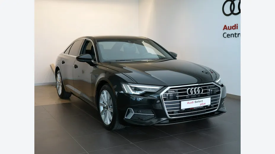 AUDI A6 -