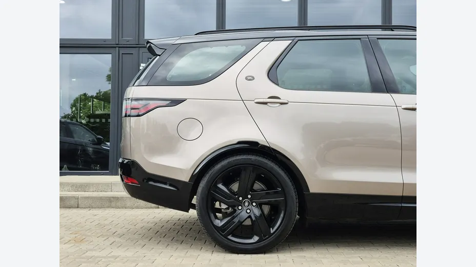 LAND ROVER Discovery -