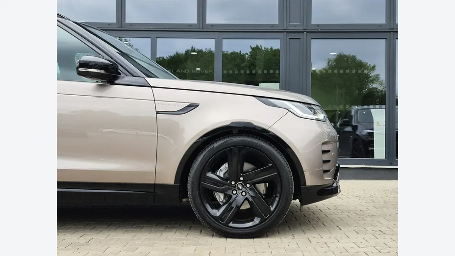 LAND ROVER Discovery -