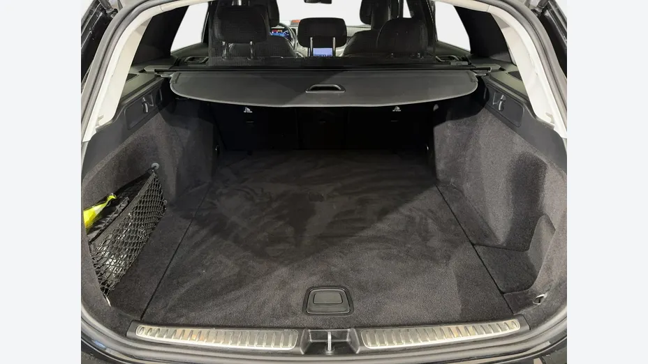 MERCEDES-BENZ C Klasa C 200 mHEV AMG