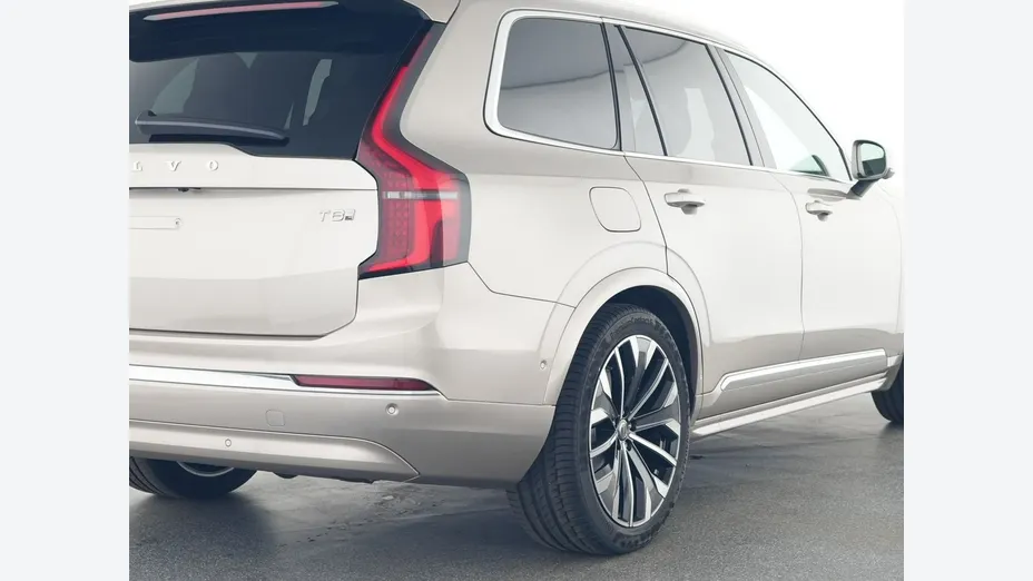 VOLVO XC90 -