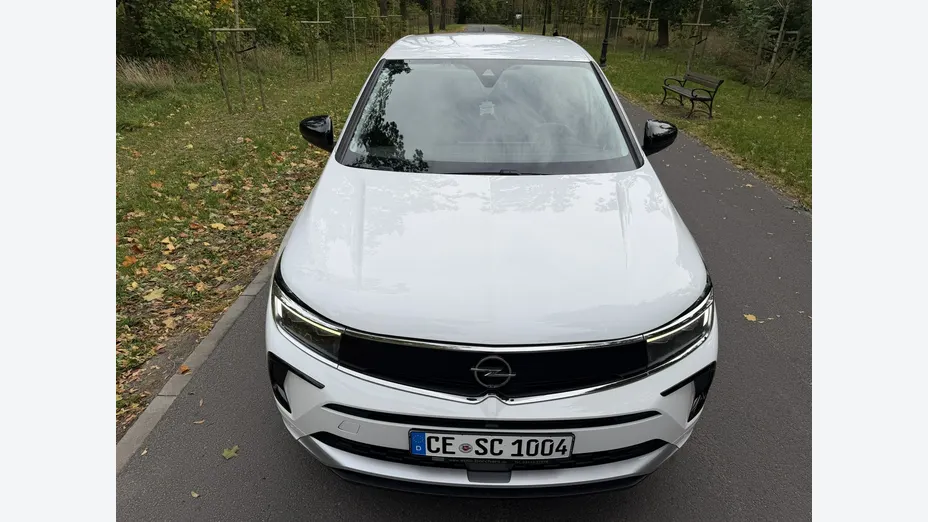 OPEL Grandland X -