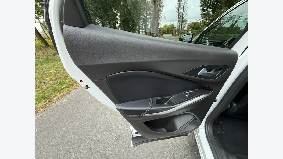 OPEL Grandland X -