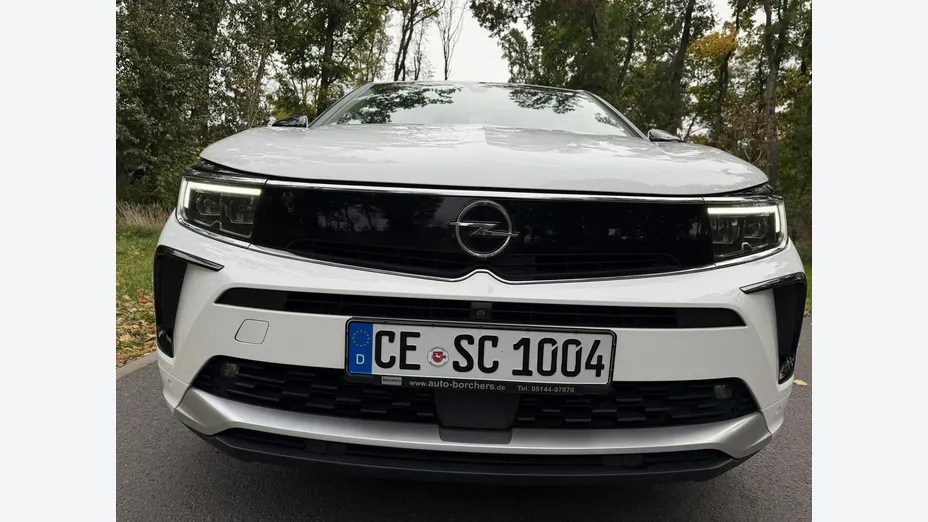 OPEL Grandland X -