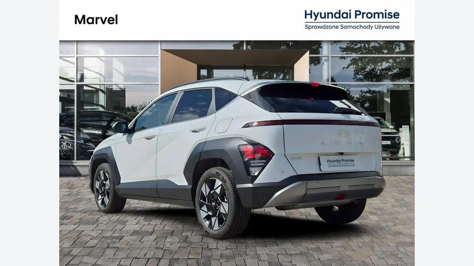 HYUNDAI Kona -