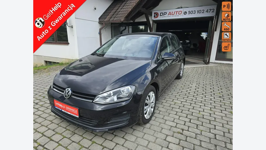 VOLKSWAGEN Golf -
