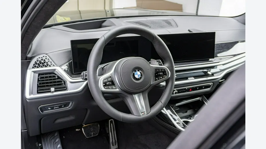 BMW X7 -