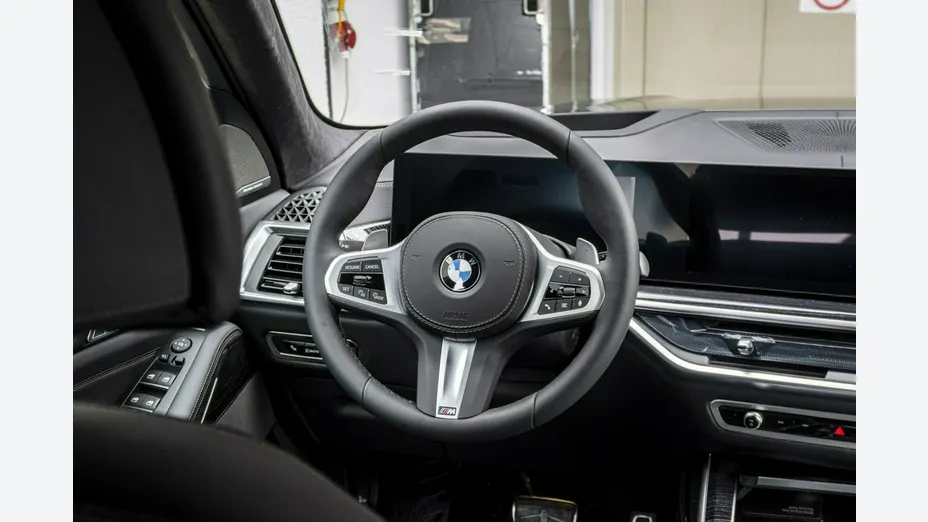BMW X7 -