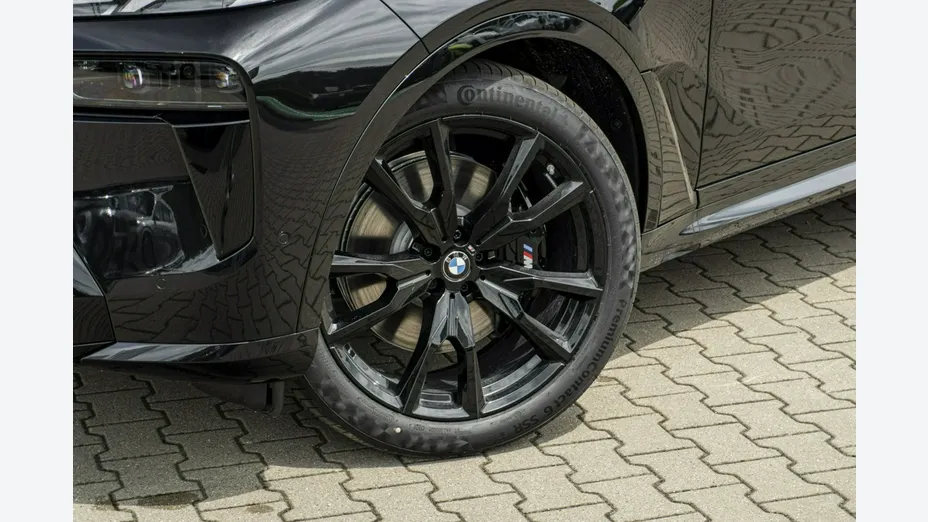 BMW X7 -