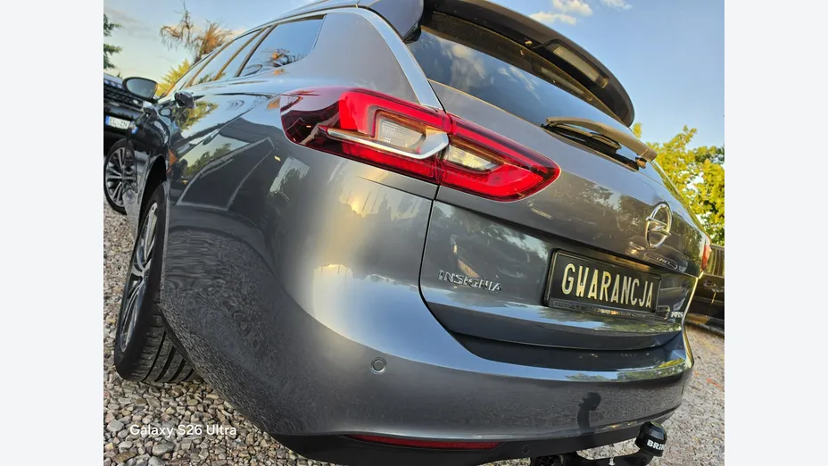 OPEL Insignia -