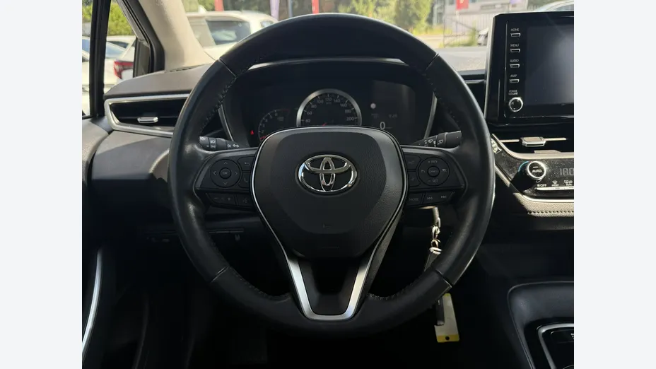 TOYOTA Corolla -