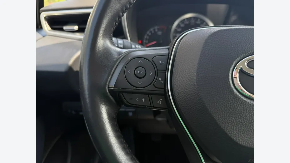 TOYOTA Corolla -