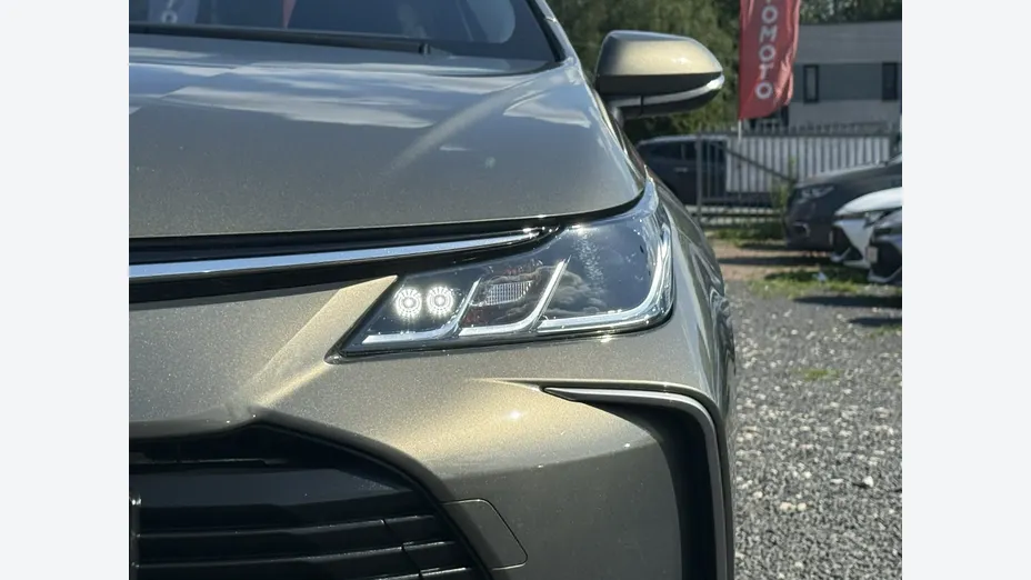 TOYOTA Corolla -