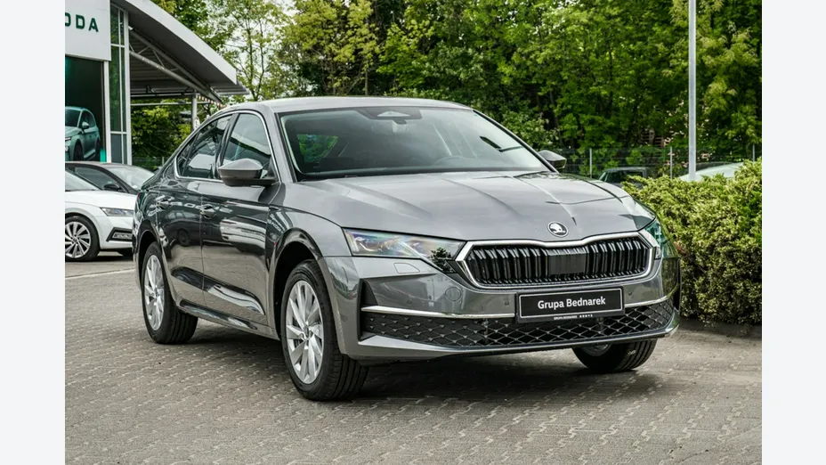 SKODA Octavia -