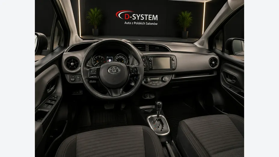 TOYOTA Yaris -