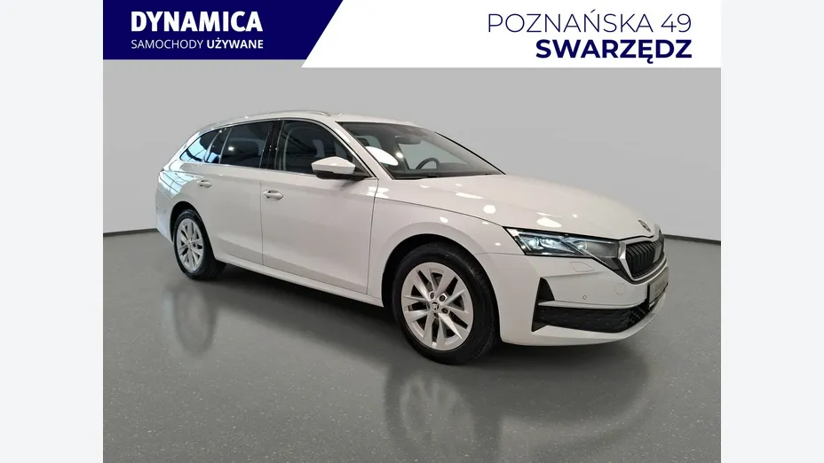 SKODA Octavia -