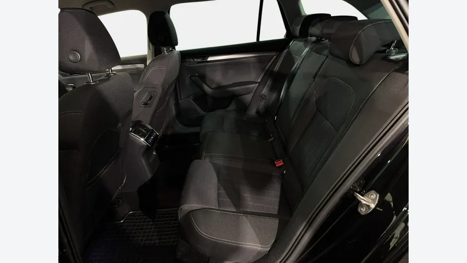 SKODA Superb Superb 2.0 TSI Style DSG