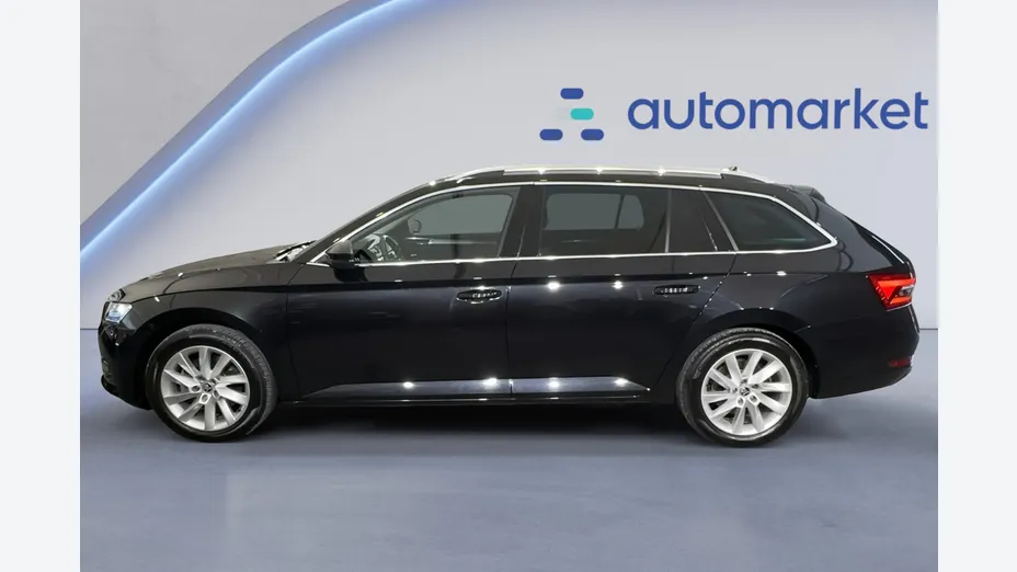 SKODA Superb Superb 2.0 TSI Style DSG