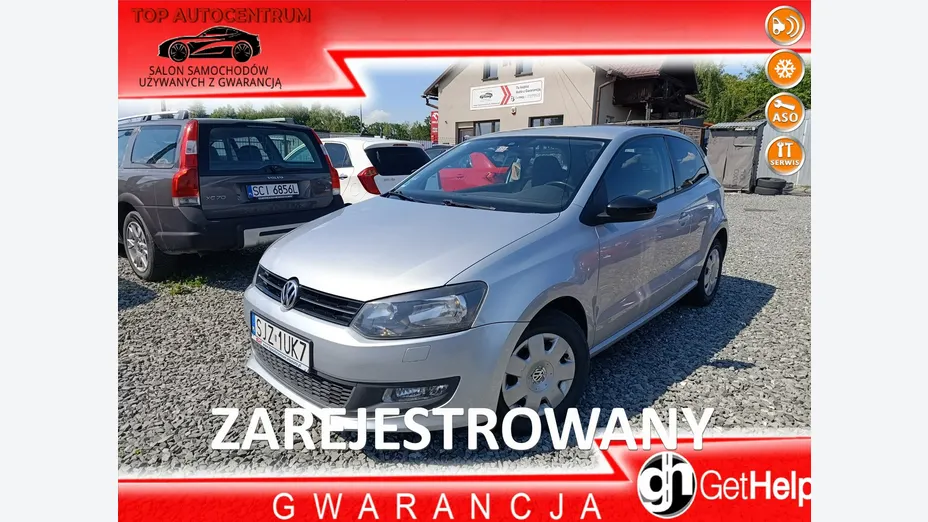 VOLKSWAGEN Polo -