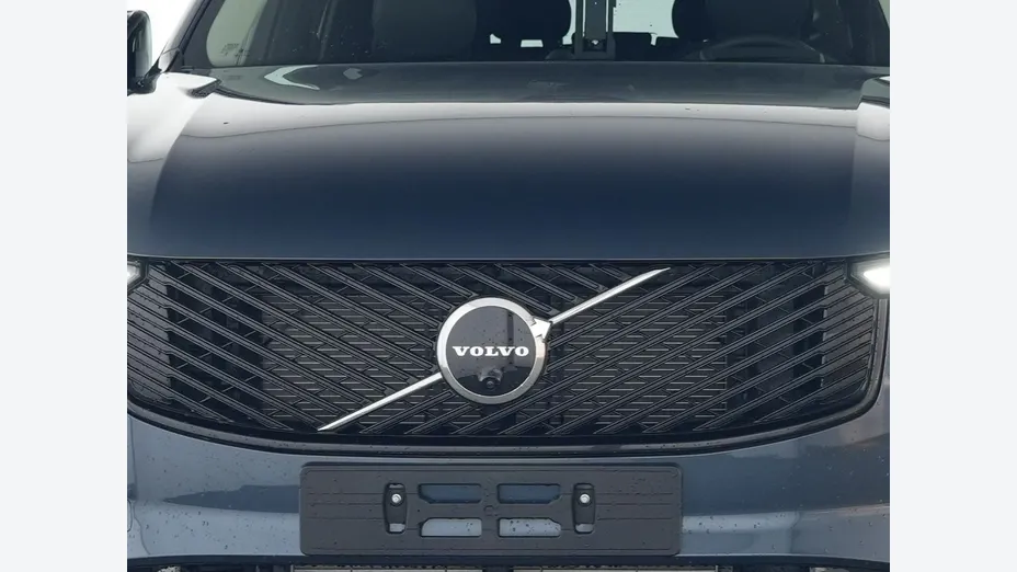 VOLVO XC90 -