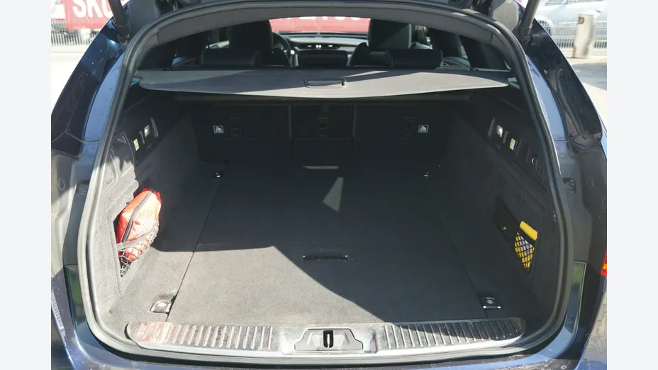 JAGUAR XF -
