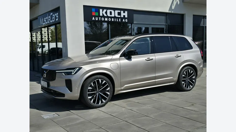 VOLVO XC90 -
