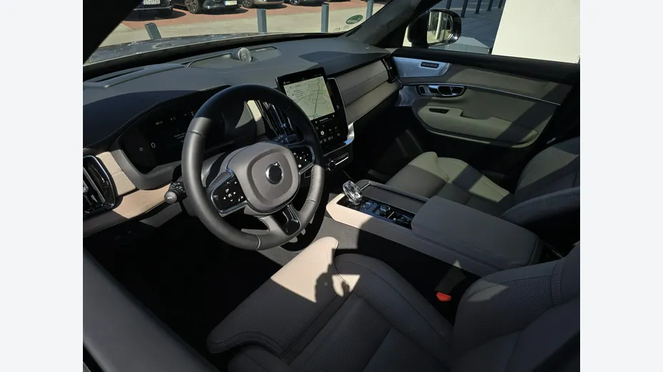 VOLVO XC90 -