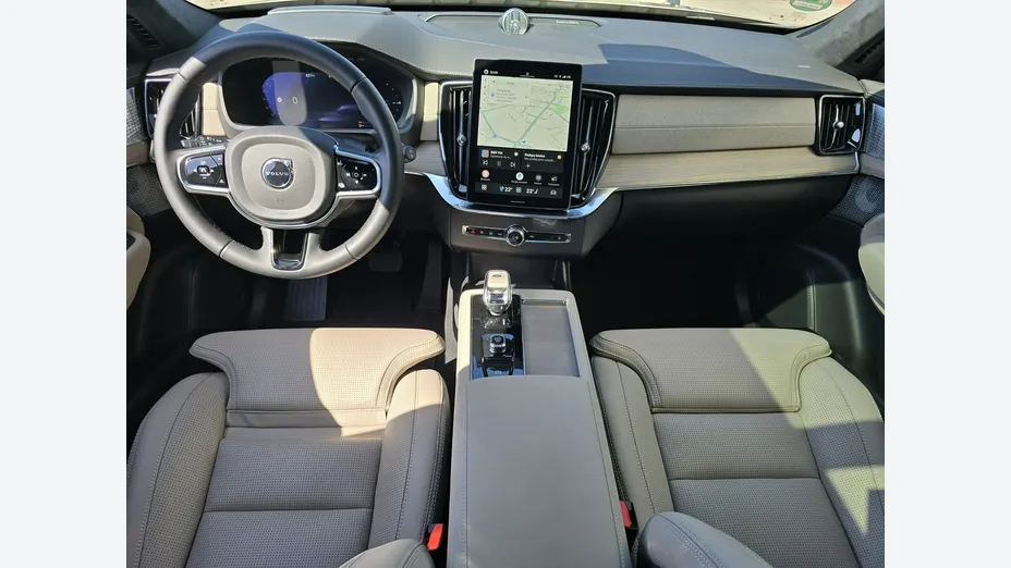 VOLVO XC90 -