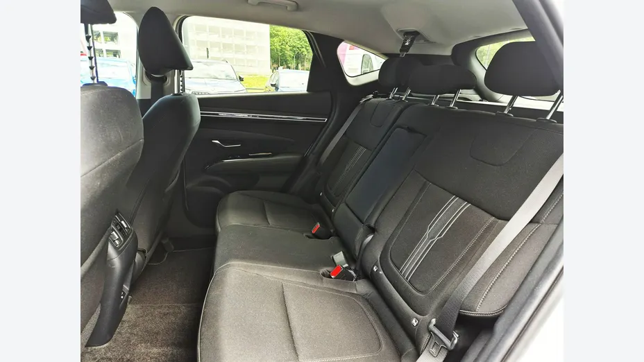 HYUNDAI Tucson -